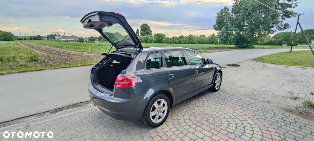 Audi A3 Sportback 2.0 TDI Attraction - 24