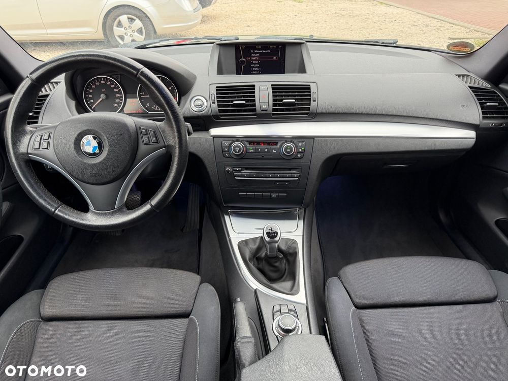 BMW Seria 1 118d - 14