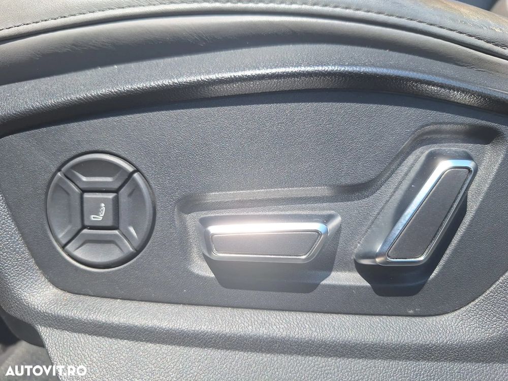 Audi Q7 3.0 50 TDI quattro Tiptronic S Line - 8
