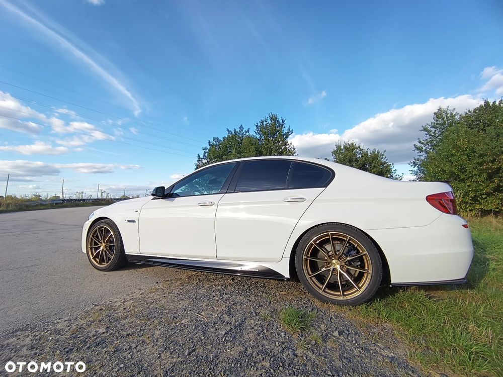 BMW Seria 5 535i - 7
