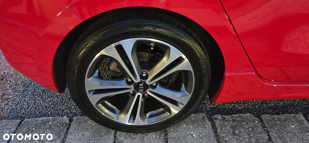 Kia Ceed 1.0 T-GDI GT Line - 28