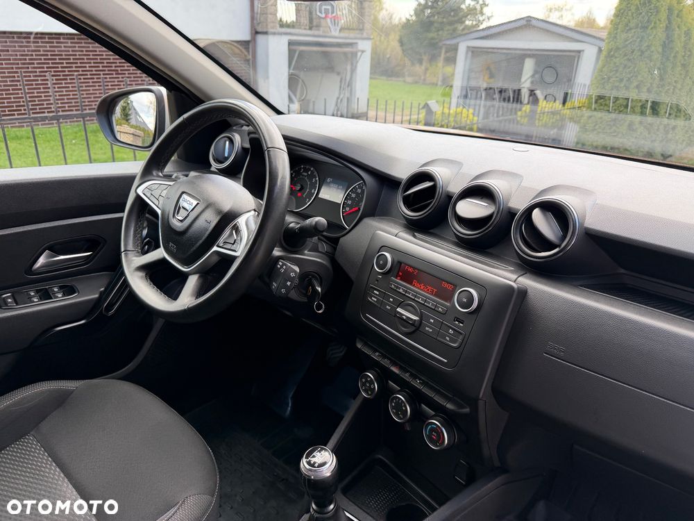 Dacia Duster SCe 115 2WD Essential - 15