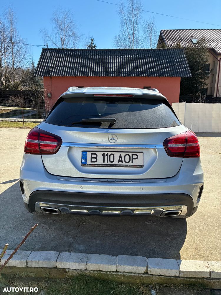 Mercedes-Benz GLA 250 4MATIC 7G-DCT AMG Line - 5