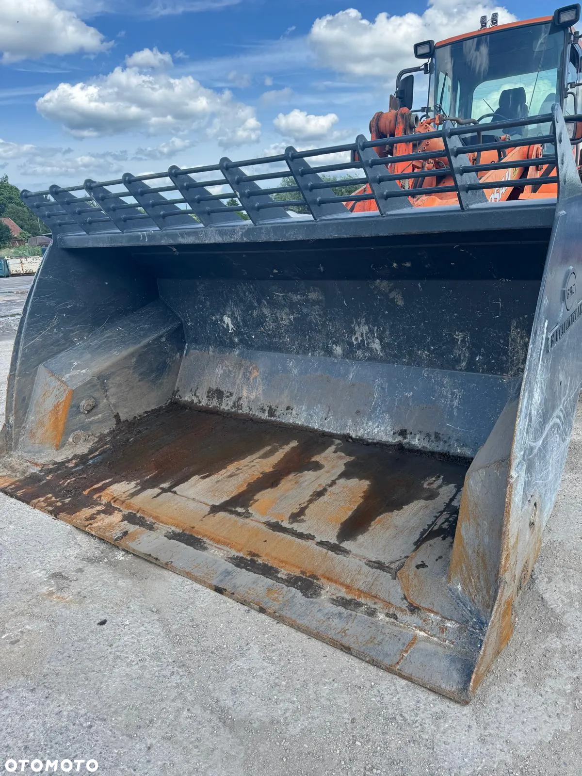 Doosan DL300 ŁYŻKA GÓRNEGO WYSYPU - 6