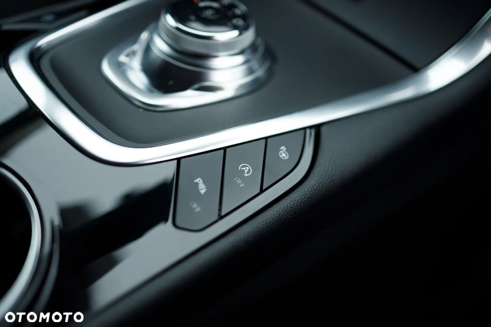 Ford S-Max 2.0 EcoBlue Titanium - 24