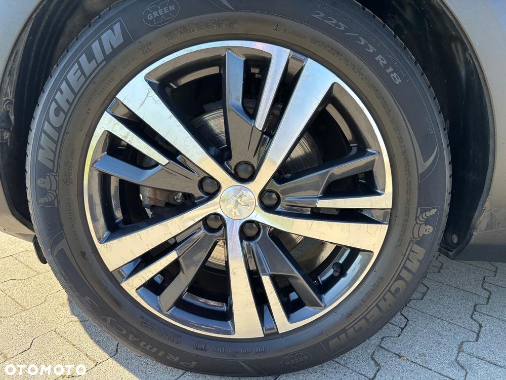Peugeot 3008 1.6 THP Allure S&S EAT6 - 18