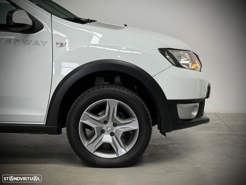 Dacia Sandero 0.9 TCe Stepway - 26