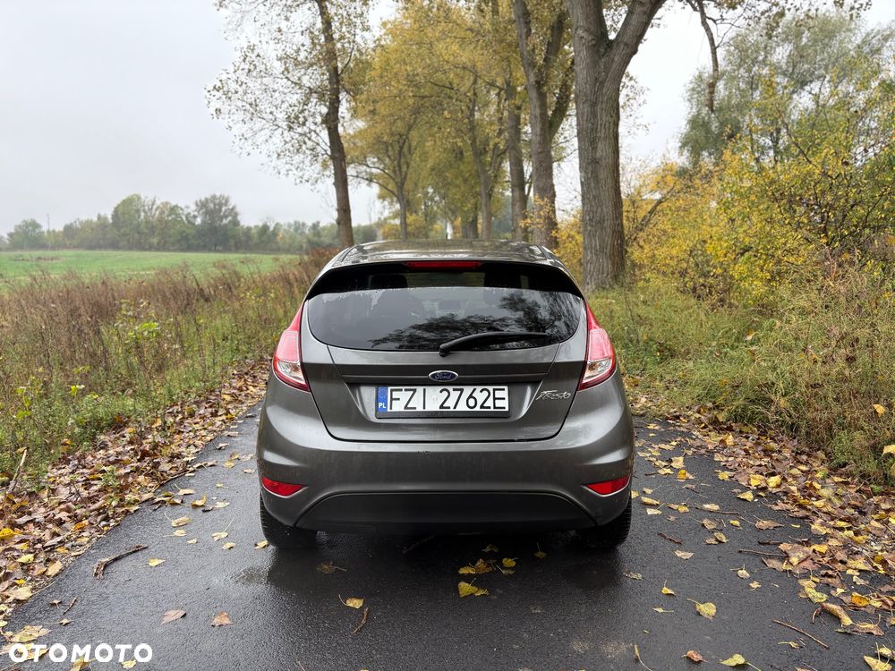 Ford Fiesta - 5