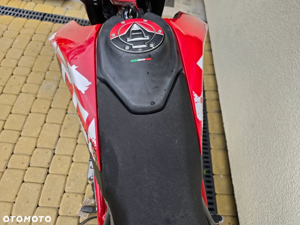 Ducati Hypermotard - 31