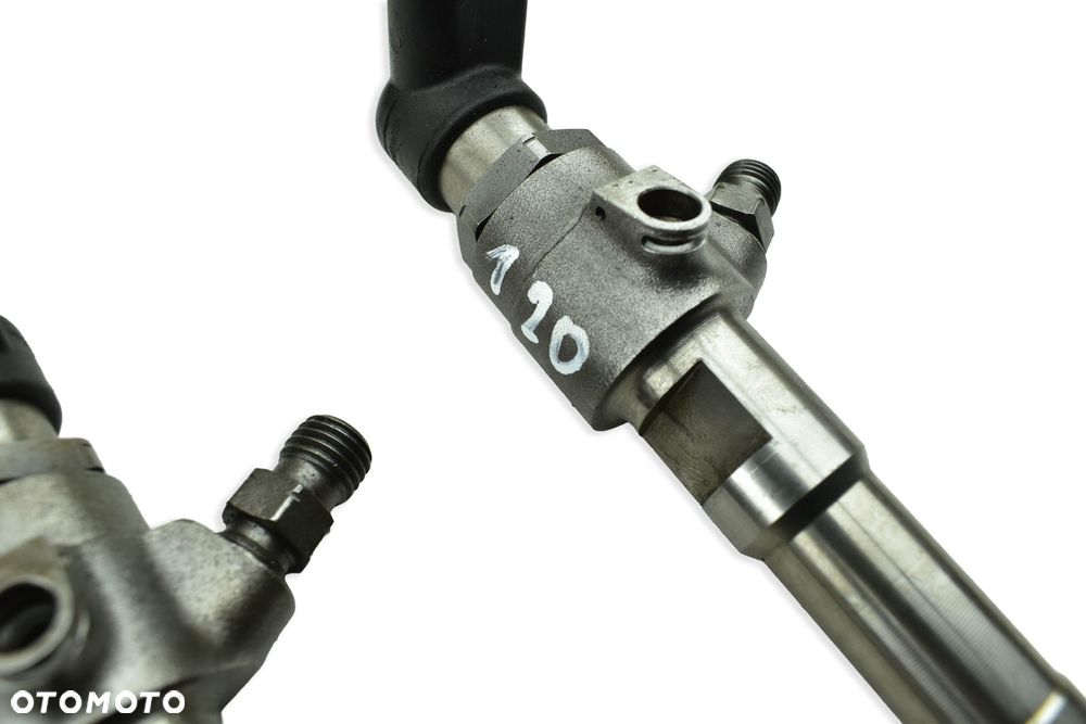 Wtryskiwacz PASSAT B7 GOLF VI AUDI A3 8P SEAT LEON II 1.6 TDI A2C9626040080 - 2