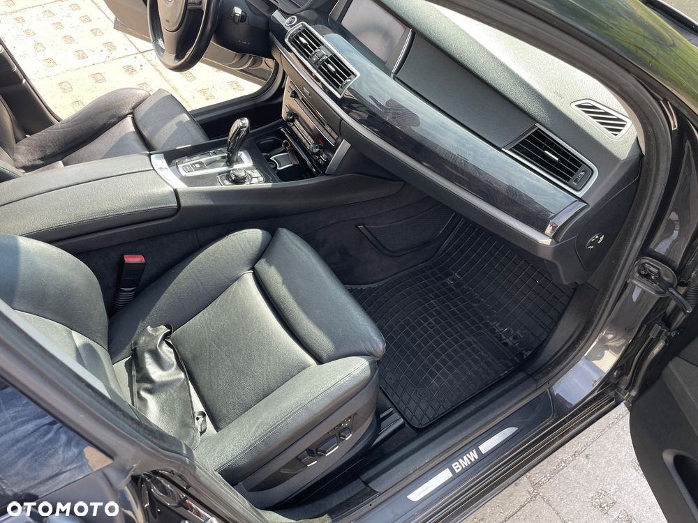 BMW 5GT 530d - 15