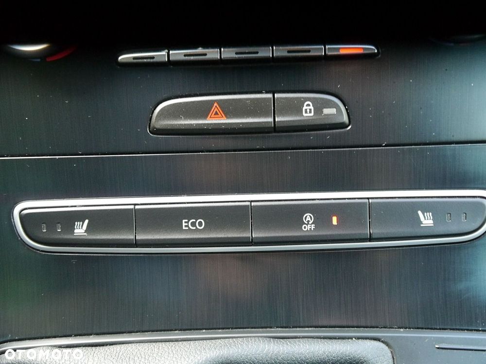 Renault Scenic TCe 140 GPF BUSINESS EDITION - 27