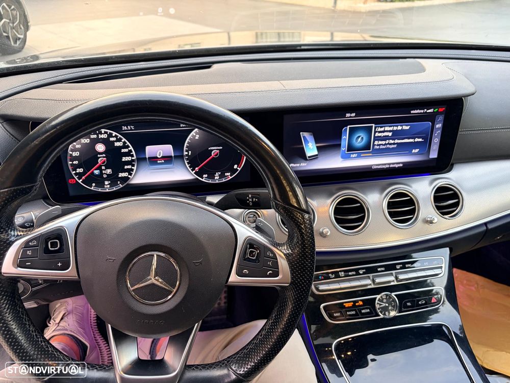 Mercedes-Benz E 220 d AMG Line - 6