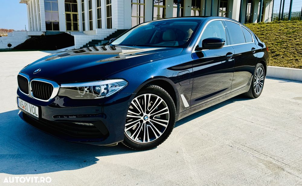 BMW Seria 5 530e iPerformance Aut. Sport Line - 1