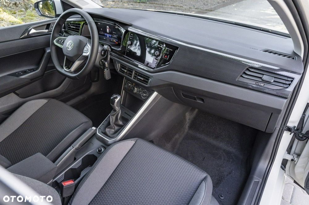 Volkswagen Polo - 19