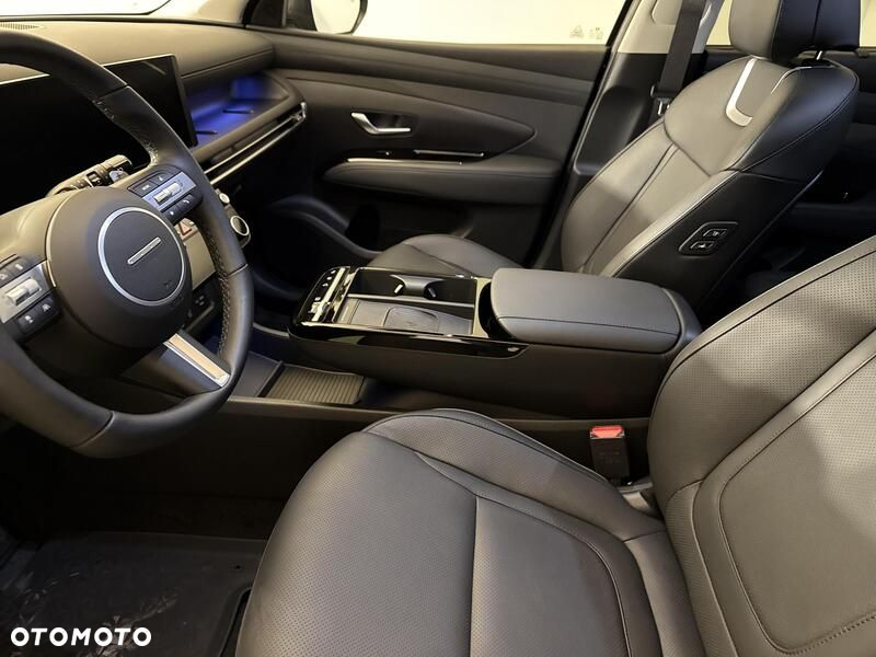 Hyundai Tucson - 12