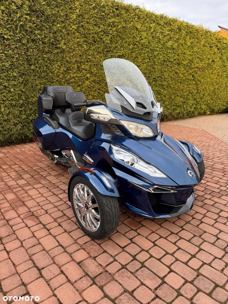 Can-Am Spyder - 3