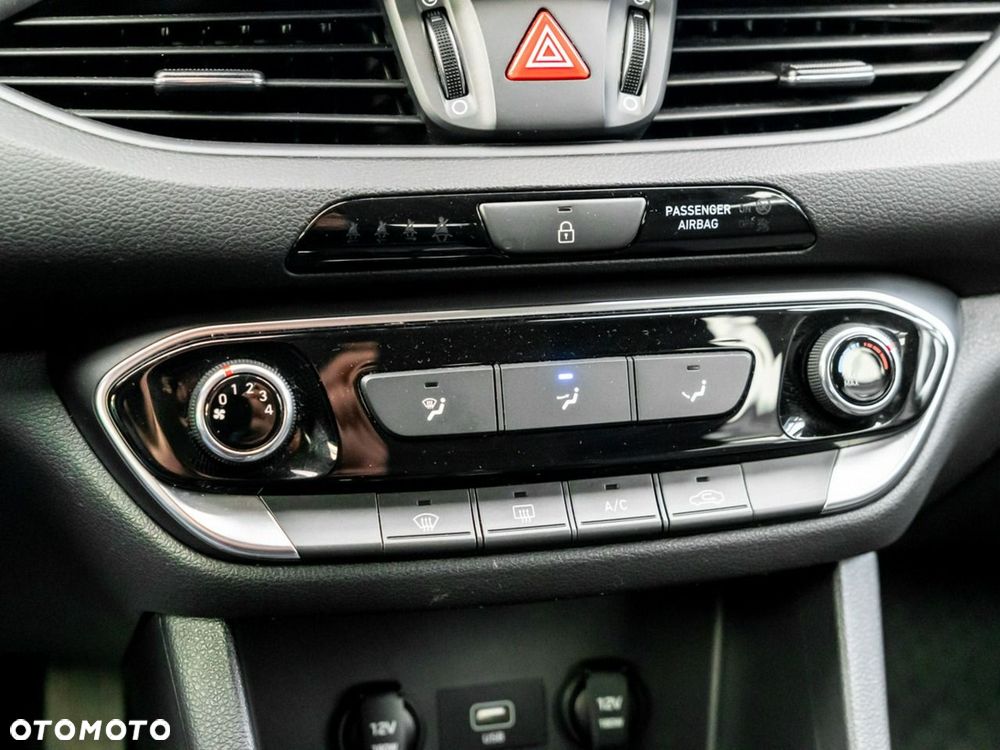 Hyundai i30 1.0 T-GDI Modern - 17