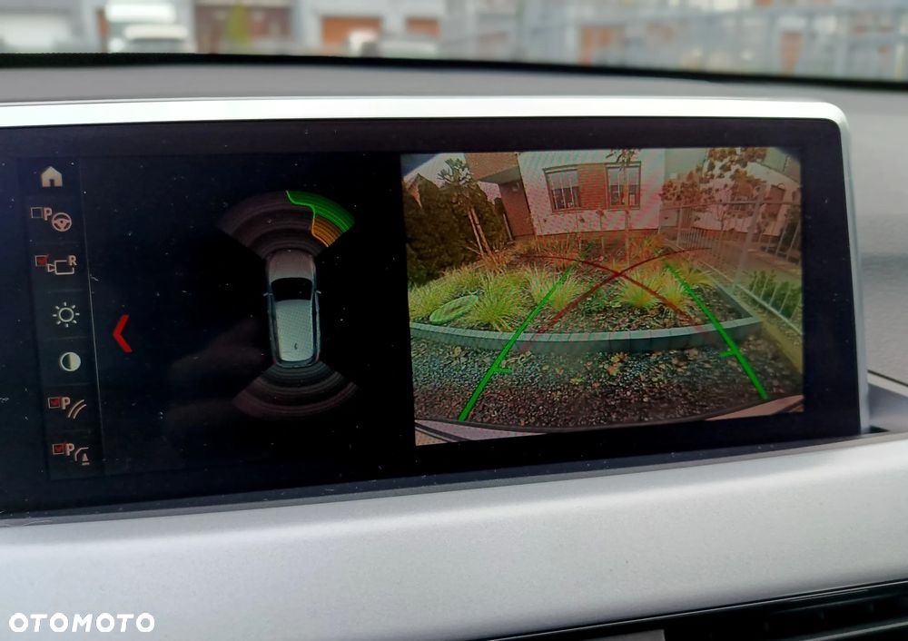 BMW X1 sDrive18i GPF Sport Line - 24