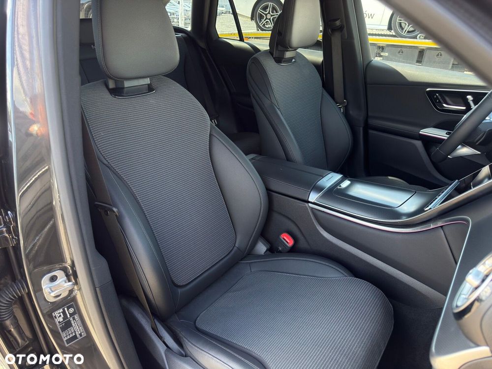 Mercedes-Benz GLC 200 d mHEV 4-Matic Avantgarde - 25