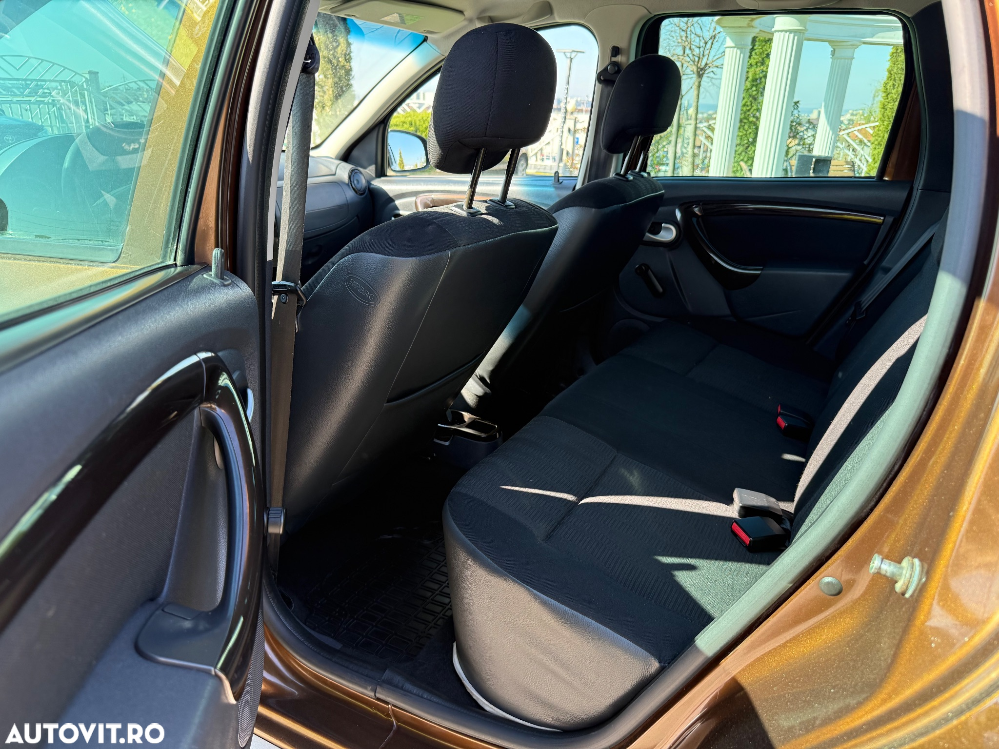 Dacia Duster 1.5 dCi 4x2 Ambiance - 12