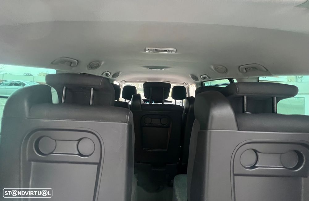 Renault Espace 2.0 dCi SE Travel 7L - 24