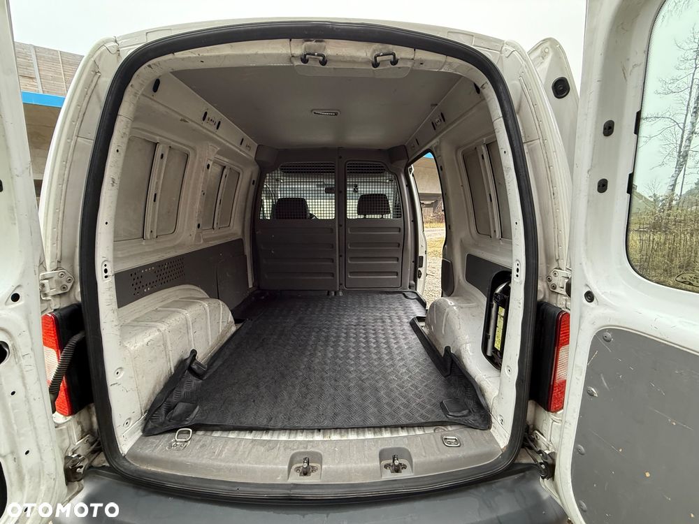 Volkswagen Caddy - 22