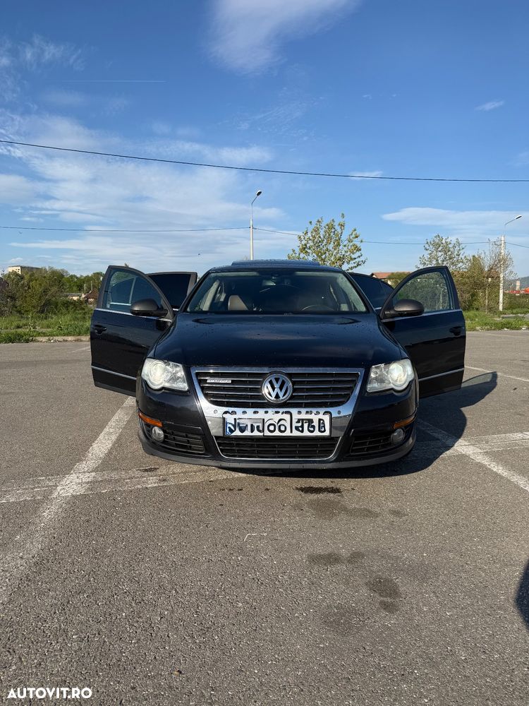 Volkswagen Passat 2.0TDI Highline DPF DSG - 1