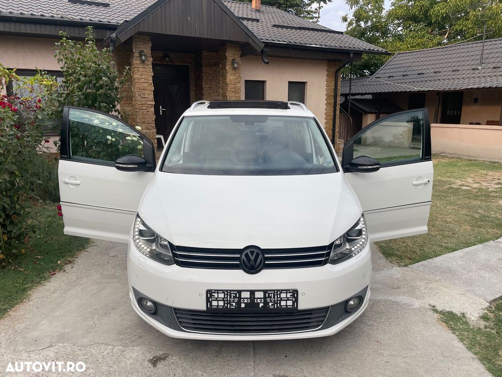 Volkswagen Touran - 10