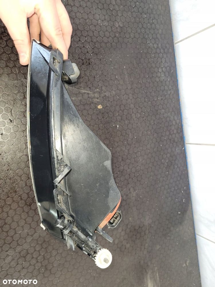 HALOGEN PRAWY PRZÓD VW GOLF VII 5G0941662D - 2