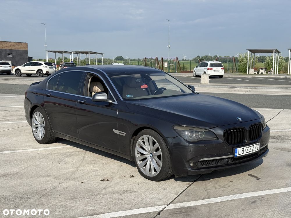 BMW Seria 7 - 2