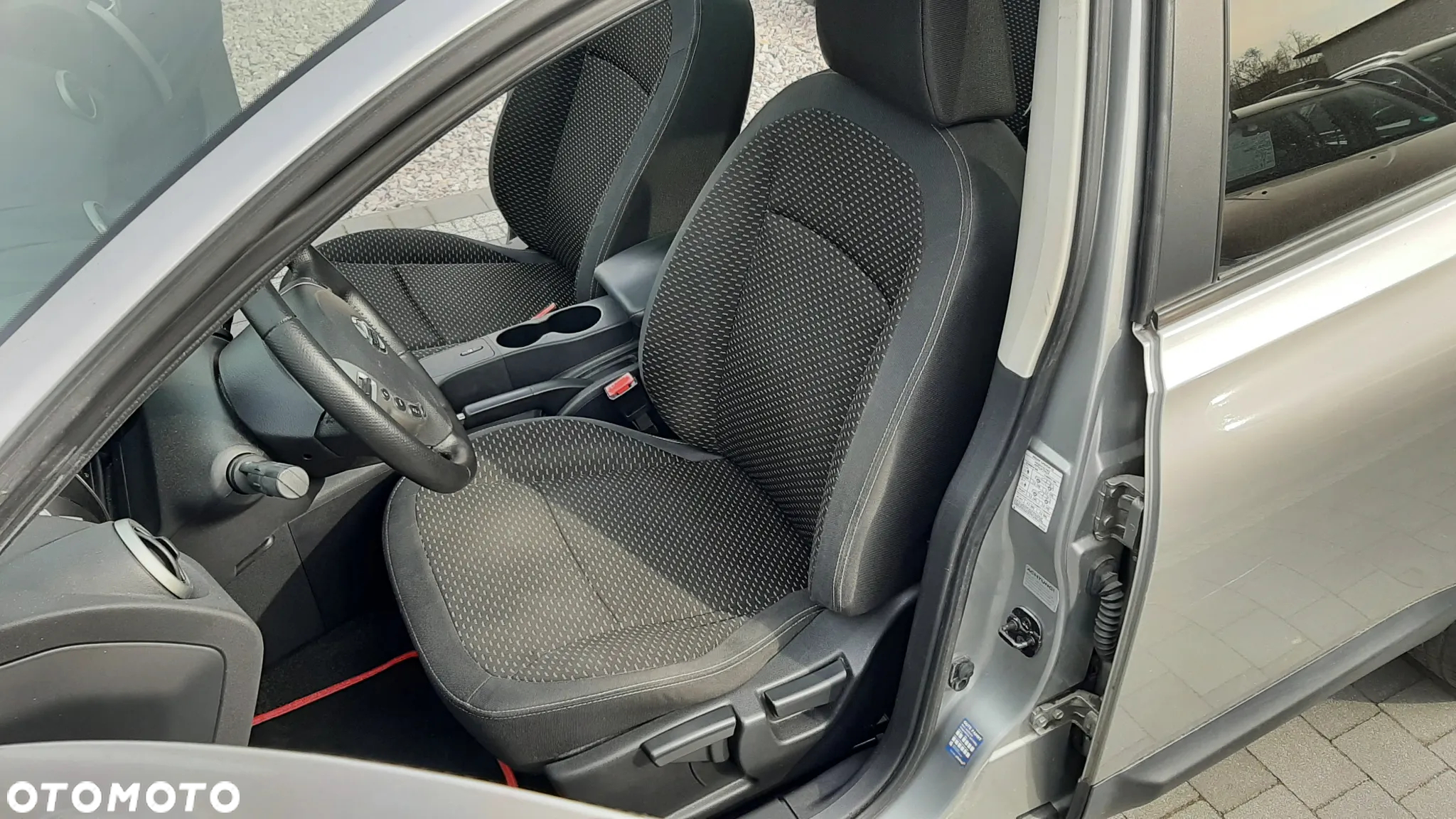 Nissan Qashqai+2 2.0 Visia - 9