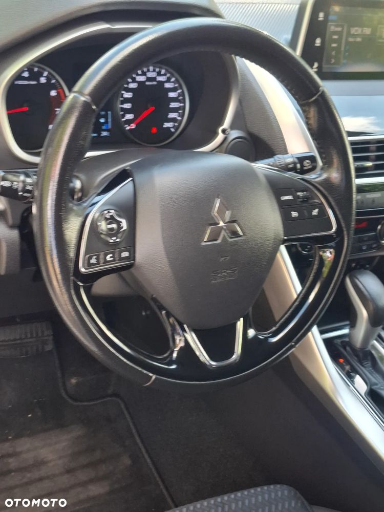 Mitsubishi Eclipse Cross 1.5 T-MIVEC (ClearTec) CVT 2WD Active+ - 17