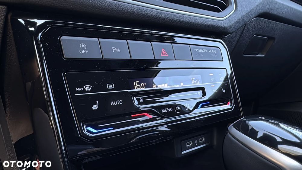 Volkswagen T-Cross 1.5 TSI ACT R-Line Plus DSG - 17