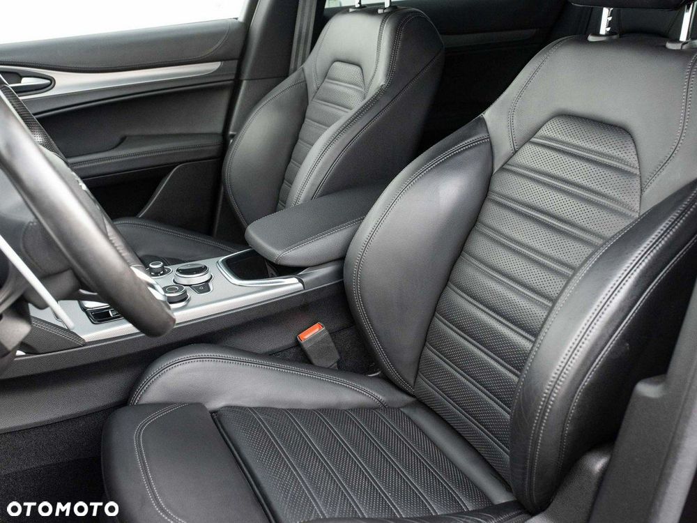 Alfa Romeo Stelvio 2.0 Turbo Executive Q4 - 13