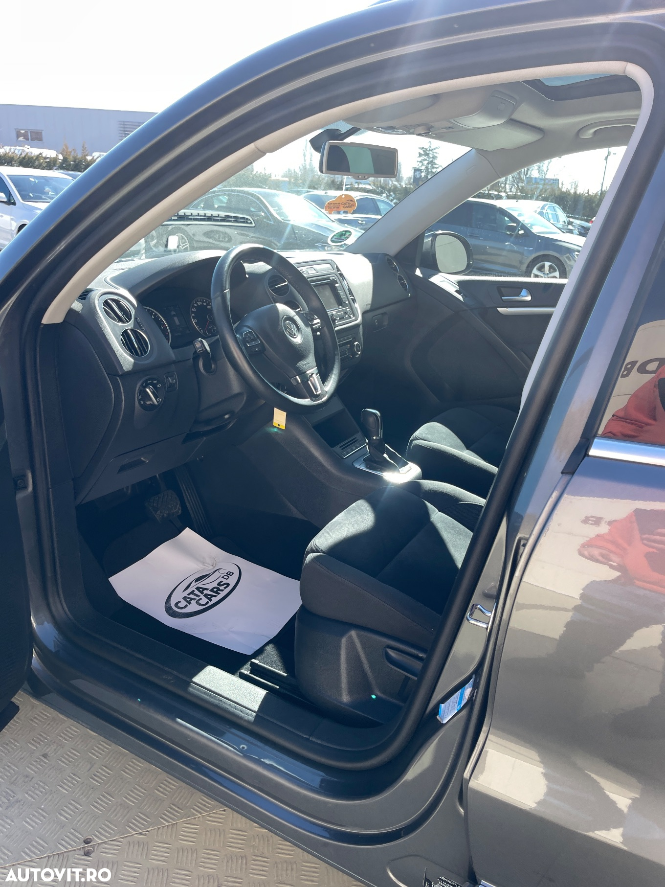 Volkswagen Tiguan 2.0 TDI DPF 4Motion BlueMotion Technology DSG Cup Sport & Style - 29