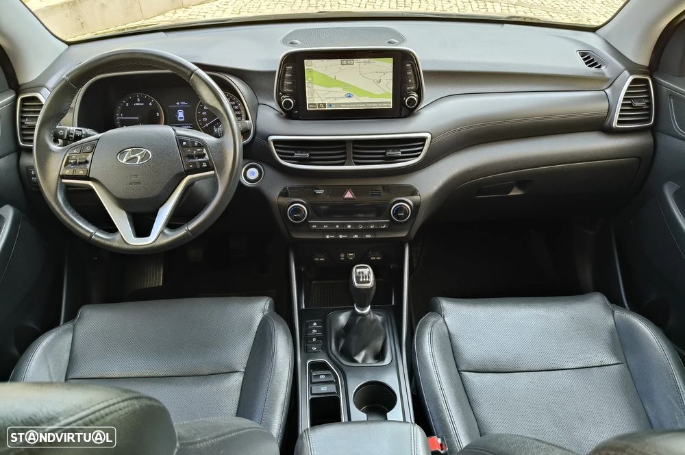 Hyundai Tucson 1.6 CRDi Premium+Pack Pele - 25