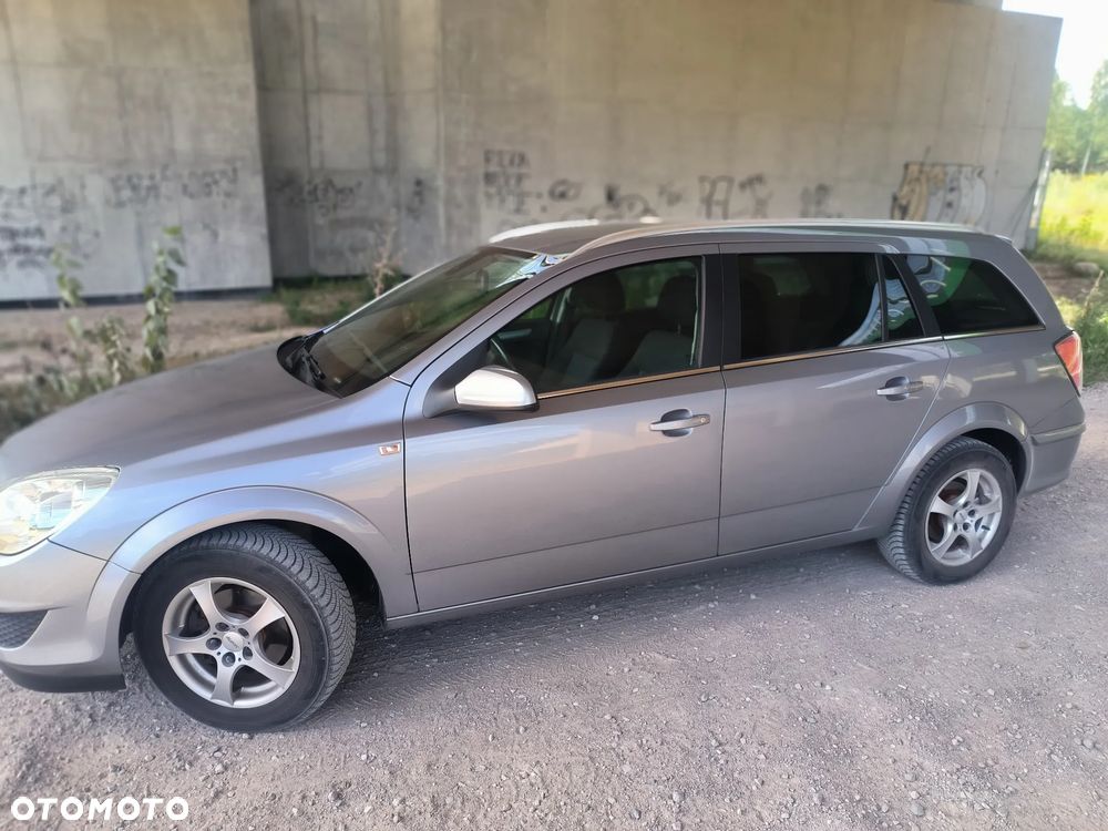 Opel Astra - 4