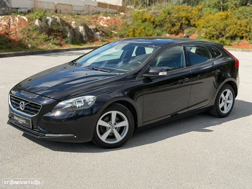 Volvo V40 D2 Momentum - 12