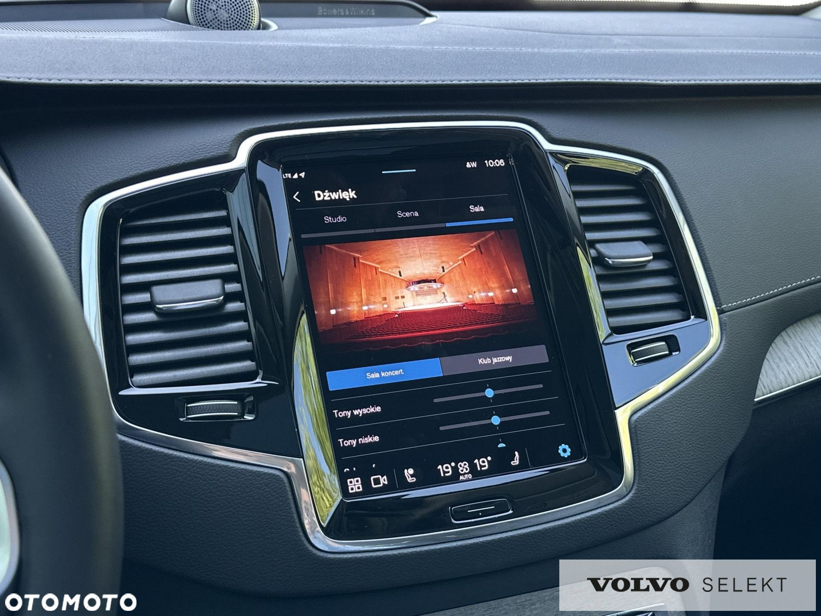 Volvo XC 90 - 19