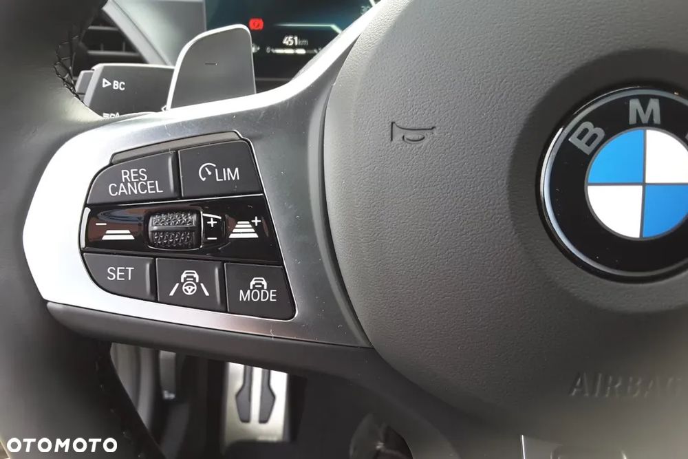 BMW Seria 3 318i M Sport - 16