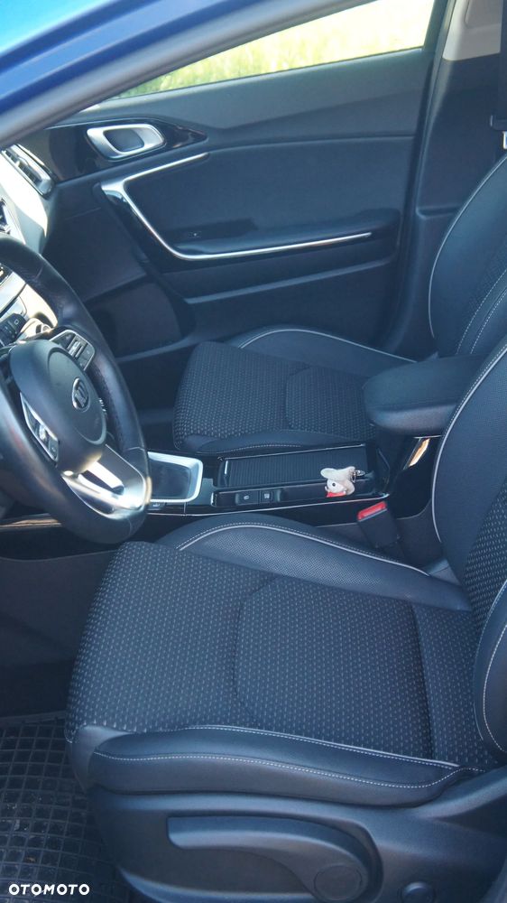 Kia XCeed 1.5 T-GDI L Business Line - 18