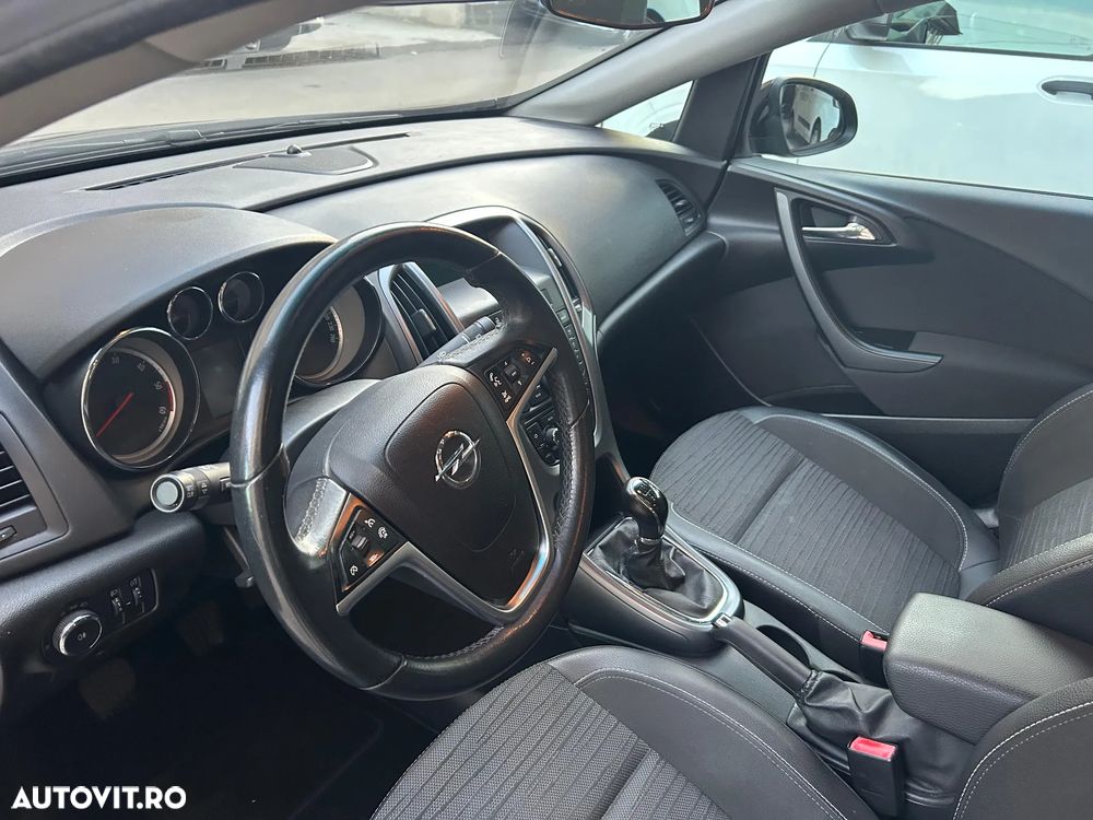 Opel Astra - 10