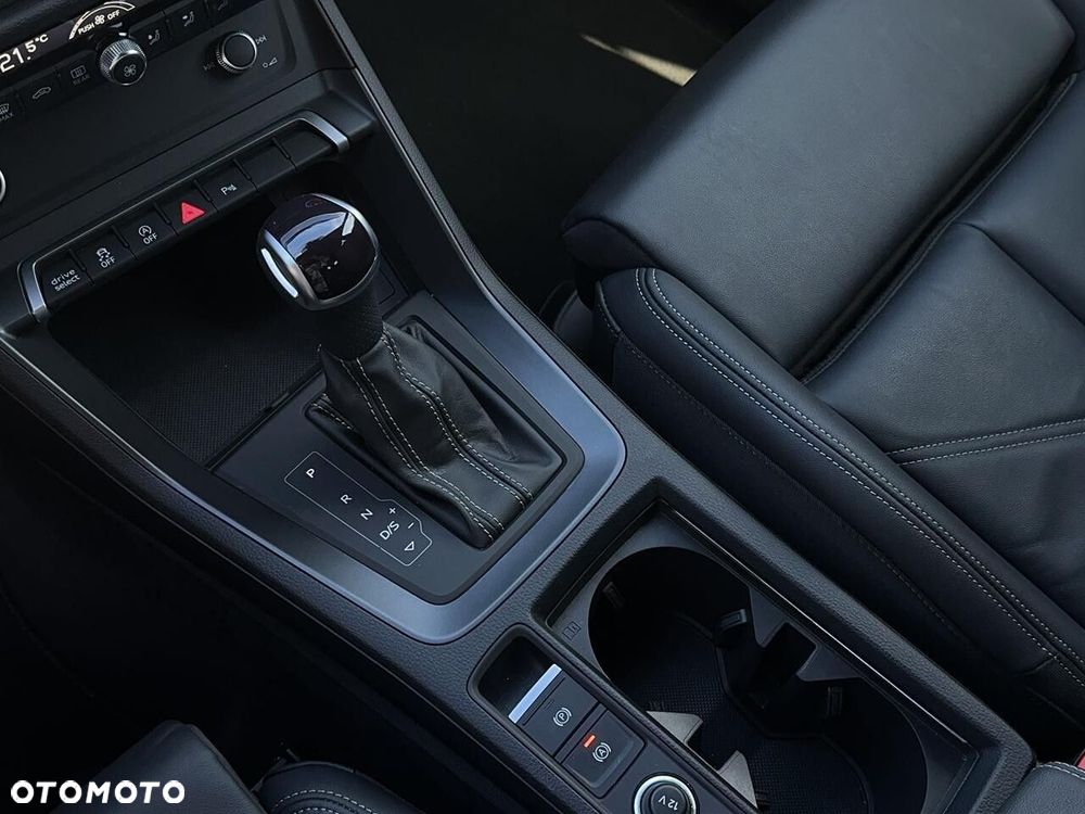 Audi Q3 Sportback - 28
