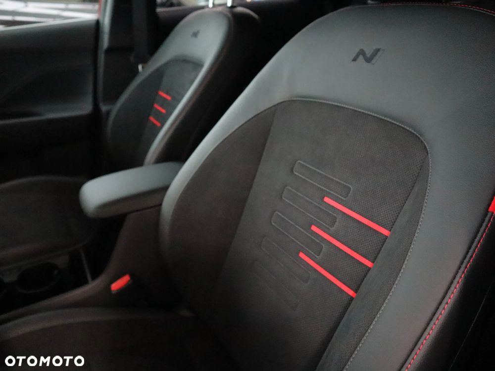 Hyundai Kona 1.6 GDI Hybrid N-Line DCT - 9