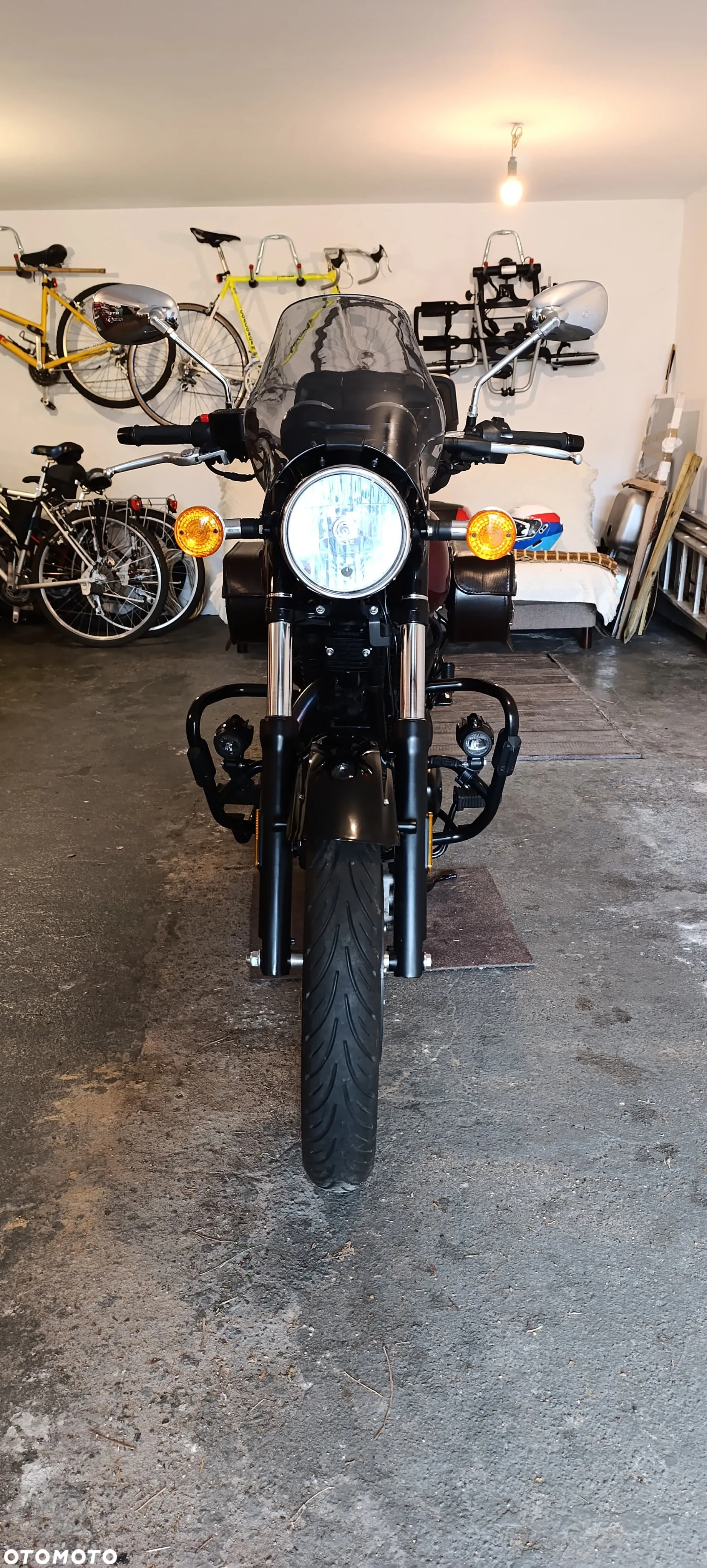 Benelli IMPERIALE 400 - 14