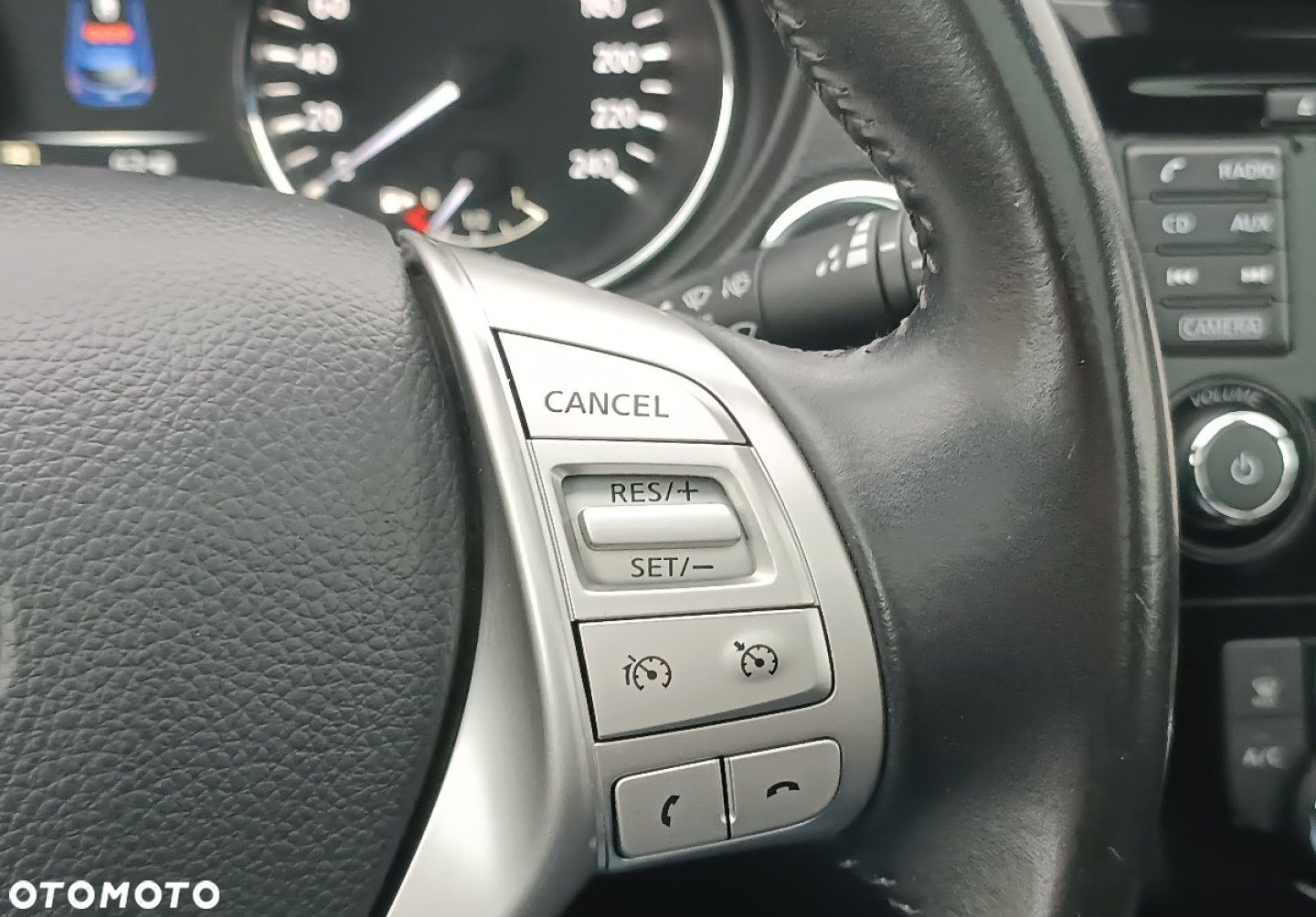 Nissan Qashqai - 37