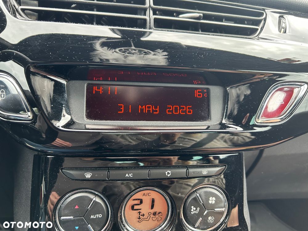 Citroën DS3 1.6 HDi SoChic - 24