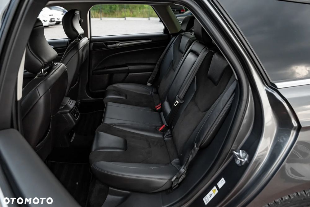 Ford Mondeo 2.0 TDCi Edition 4WD PowerShift - 19