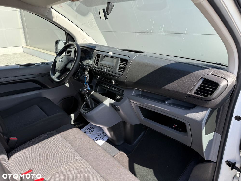 Opel Vivaro - 20